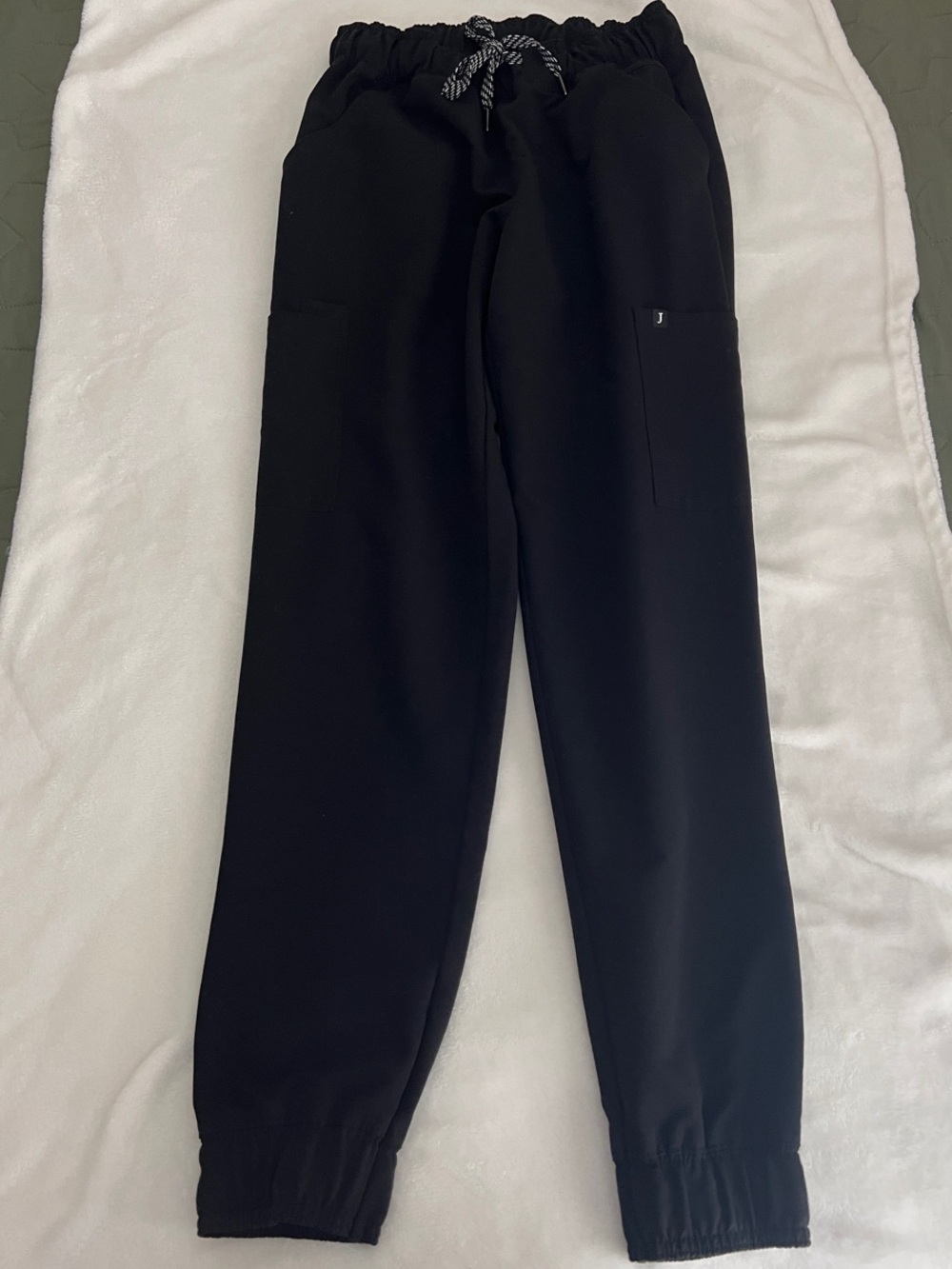 Jaannu Women Black Jogger Scrub Pants with Drawstring